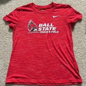 Nike, Size Medium